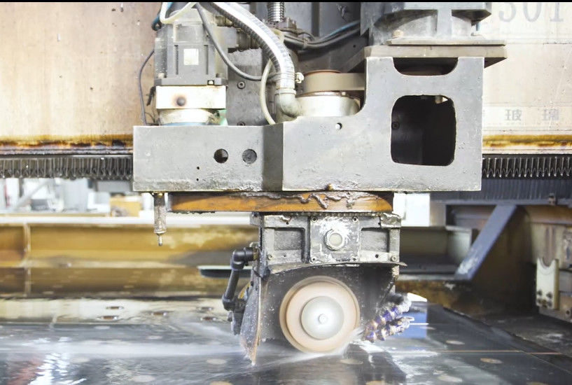 SWAN GLASS CO.,LTD lini produksi pabrikan
